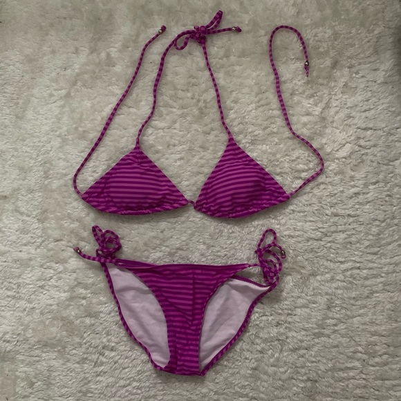 Bikini sets - Picture 1 of 3